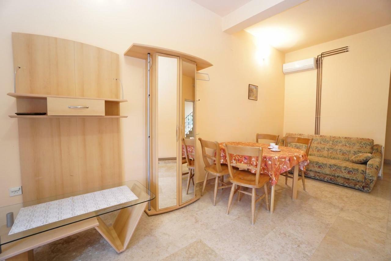 Apartments Branka ซัมบราทิยา ภายนอก รูปภาพ