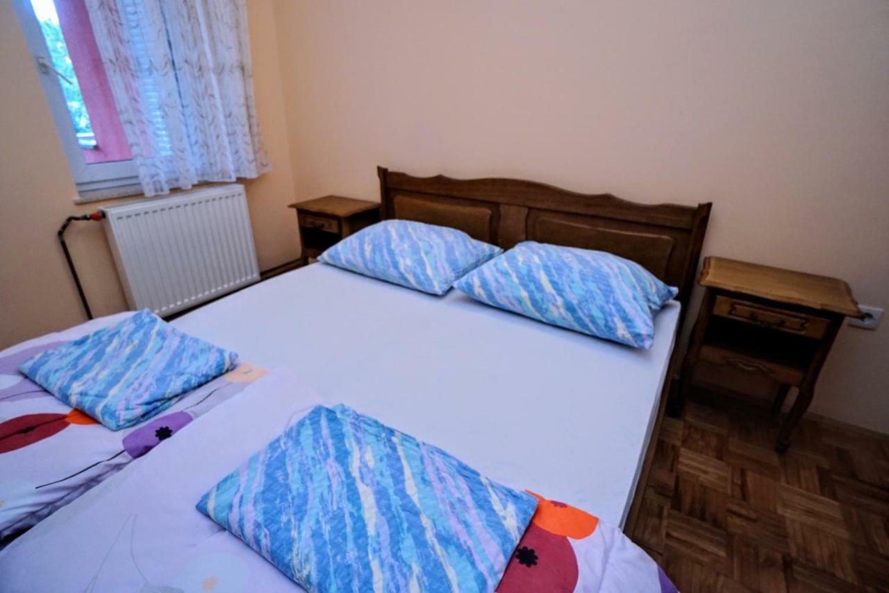 Apartments Branka ซัมบราทิยา ภายนอก รูปภาพ